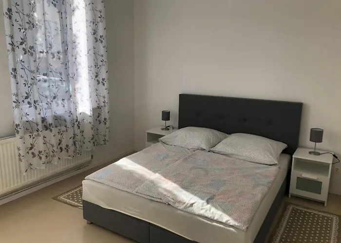 Apartment In Eg Schaupenstiel